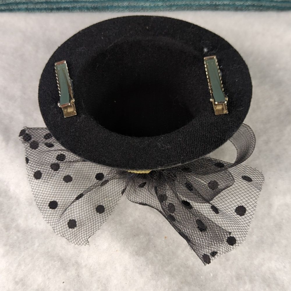 Costume Hat For Pets - Picture 11 of 12